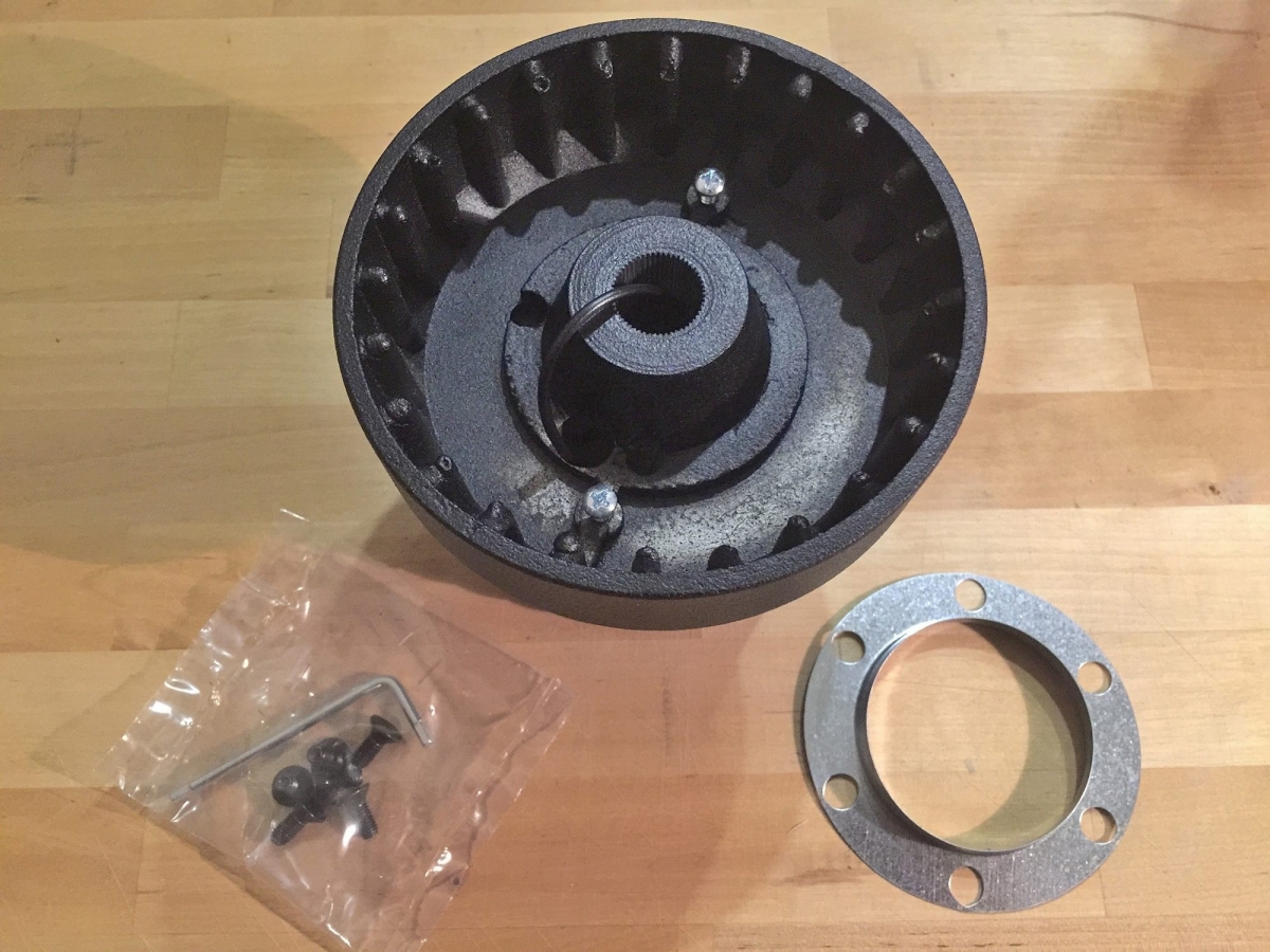 Universal Lenkrad Nabe - für Nardi Momo OMP BMW E28, E30, E32, E34